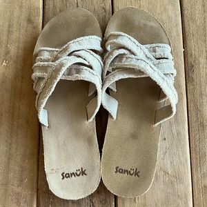 Sanuk Soft Canvas Sandals Size 10